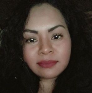 Meet your Posher, Idalia